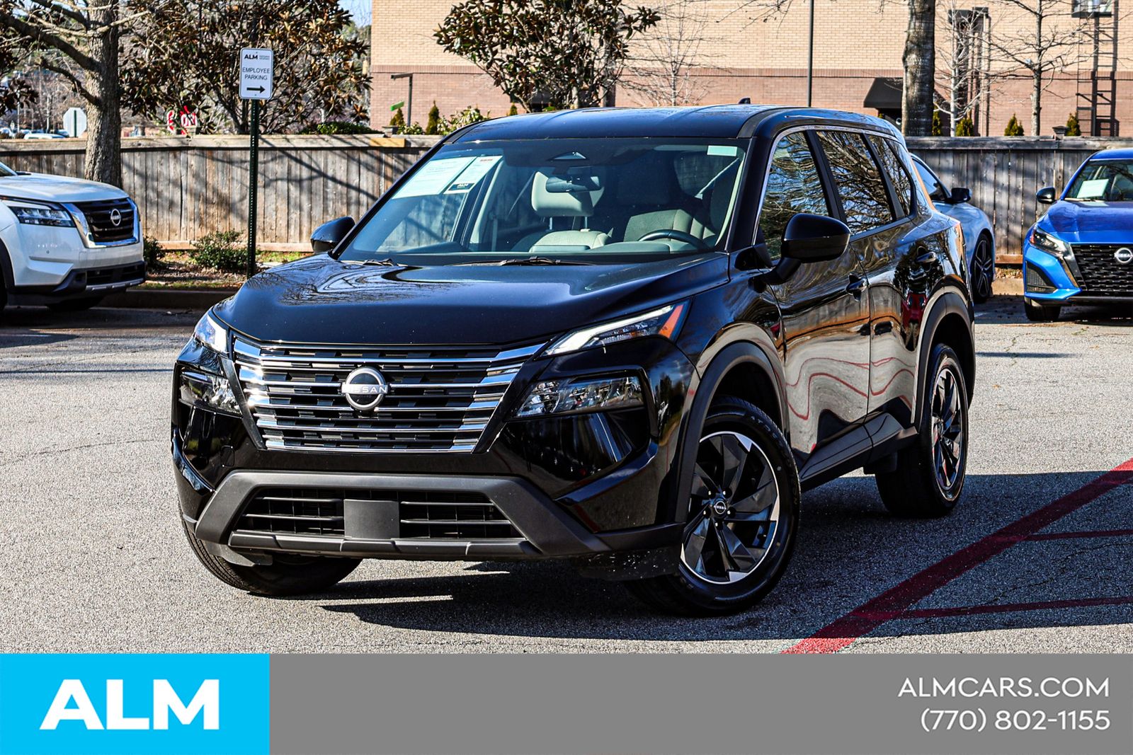 Super Black 2025 Nissan Rogue SV FWD SUV / Crossover Front-Wheel Drive Continuously Variable Transmission