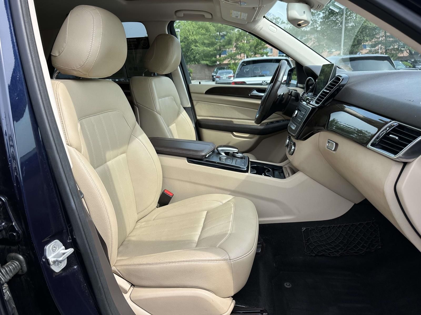 Used 2016 Blue Mercedes-Benz GLE 350 image 29