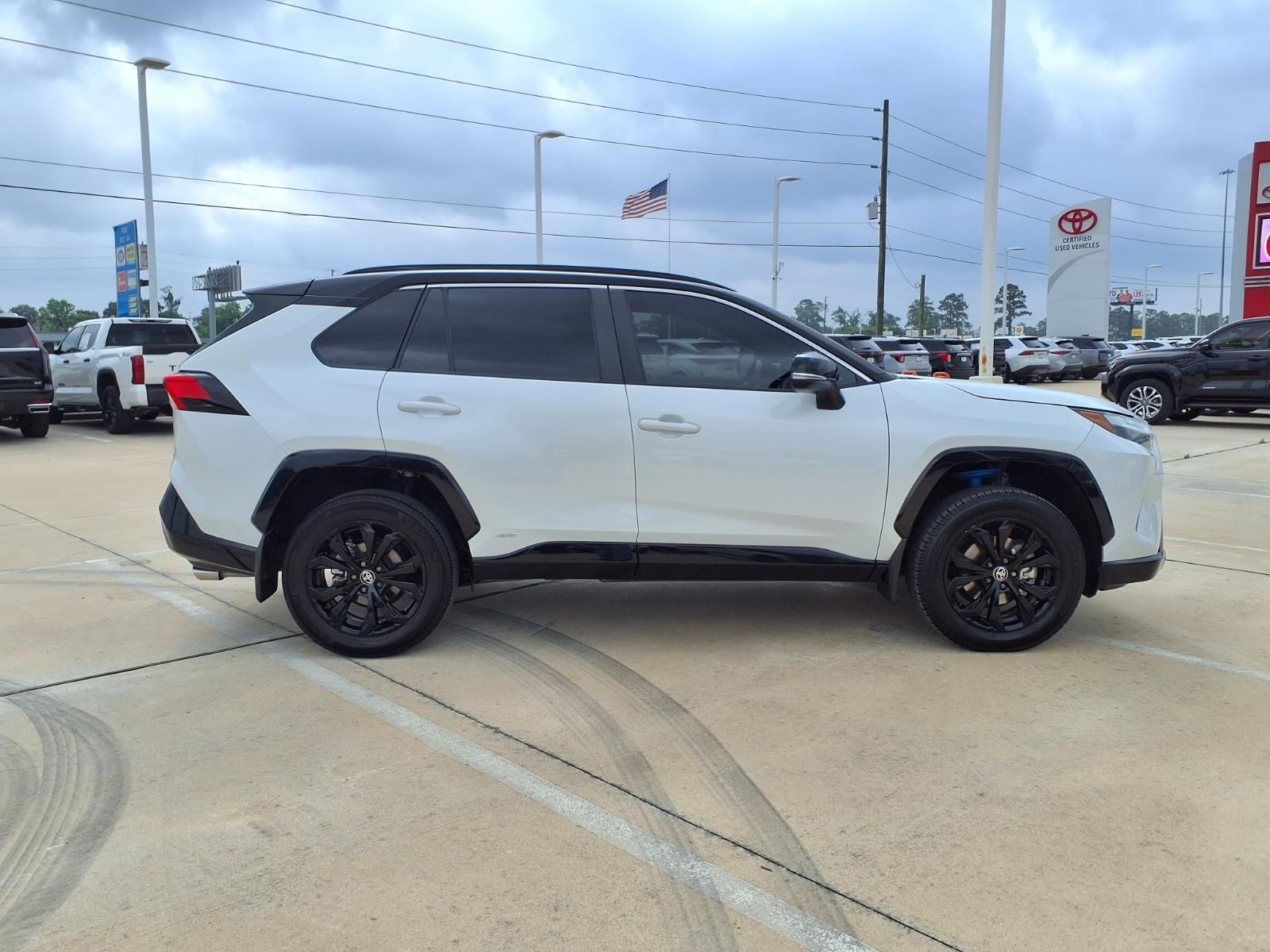 2023 Toyota RAV4 Hybrid XSE Beige at North Houston Mitsubishi