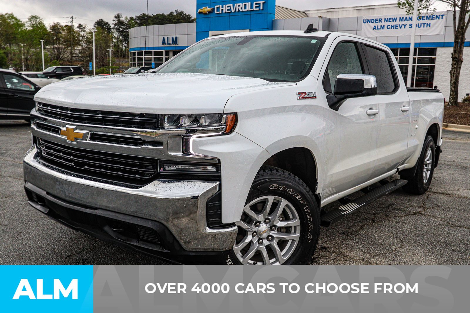 Used 2021 Chevrolet Silverado 1500 LT with VIN 1GCUYDEDXMZ209504 for sale in Union City, GA