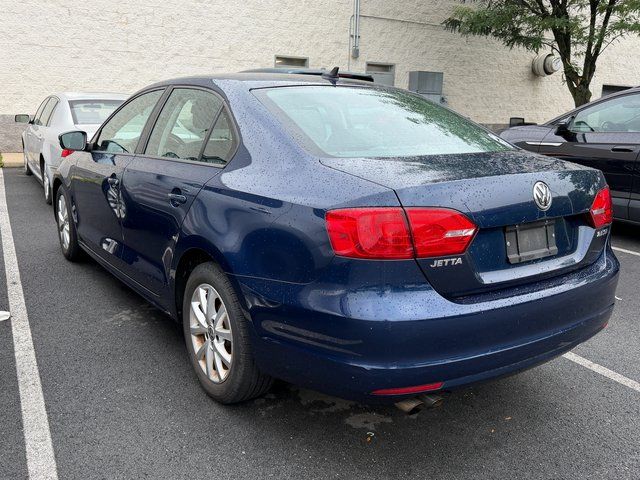 Used 2012 Blue Volkswagen 2.5L SE image 5