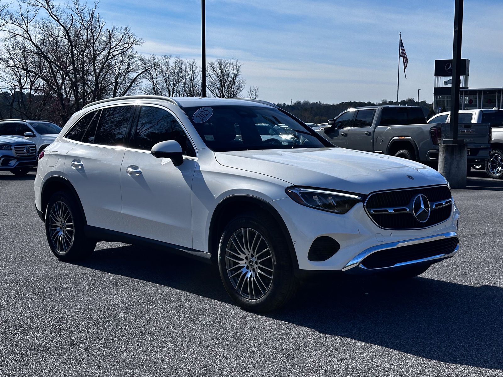 2025 Mercedes-Benz GLC 300 RWD