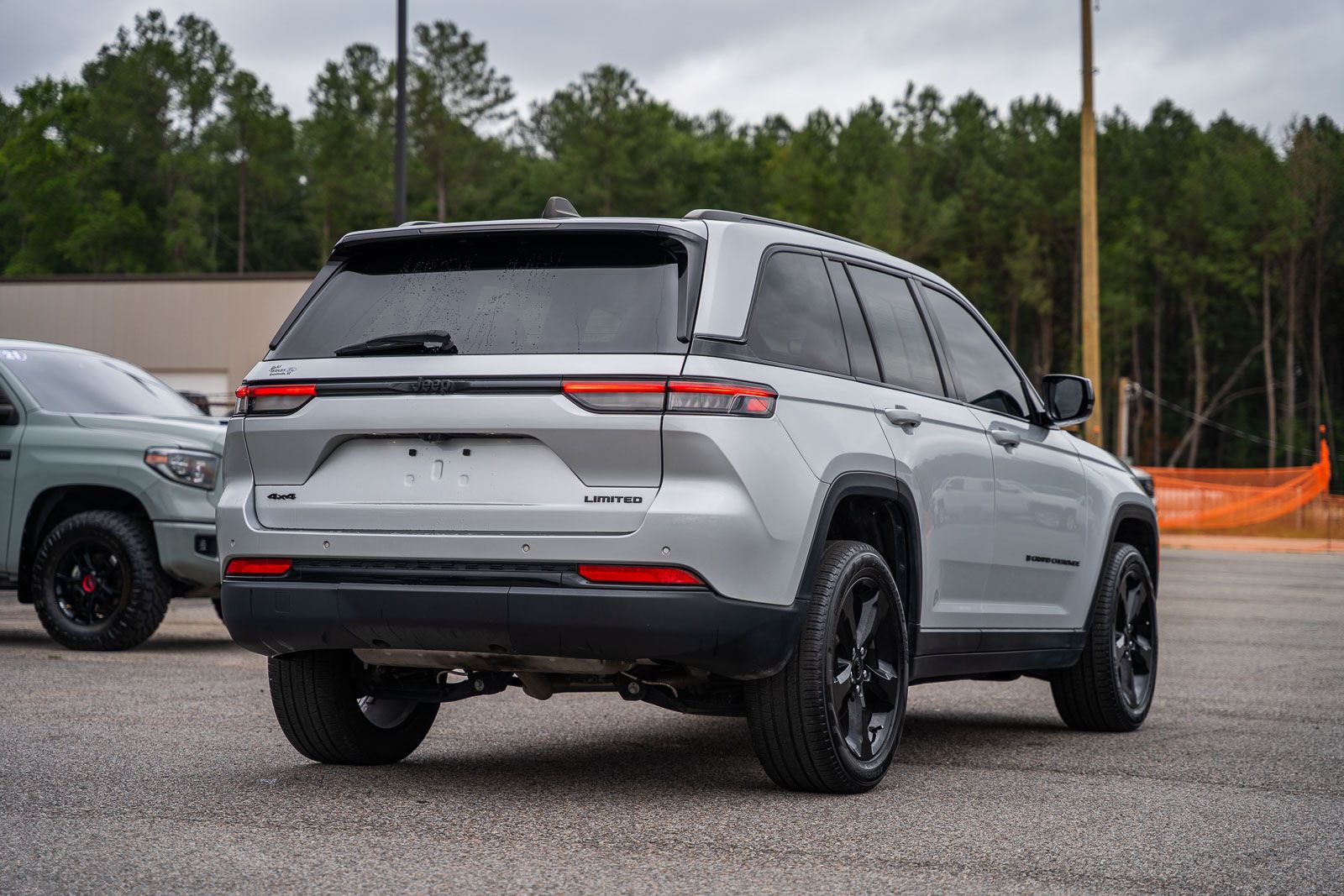 Used 2023 Jeep Grand Cherokee SUV