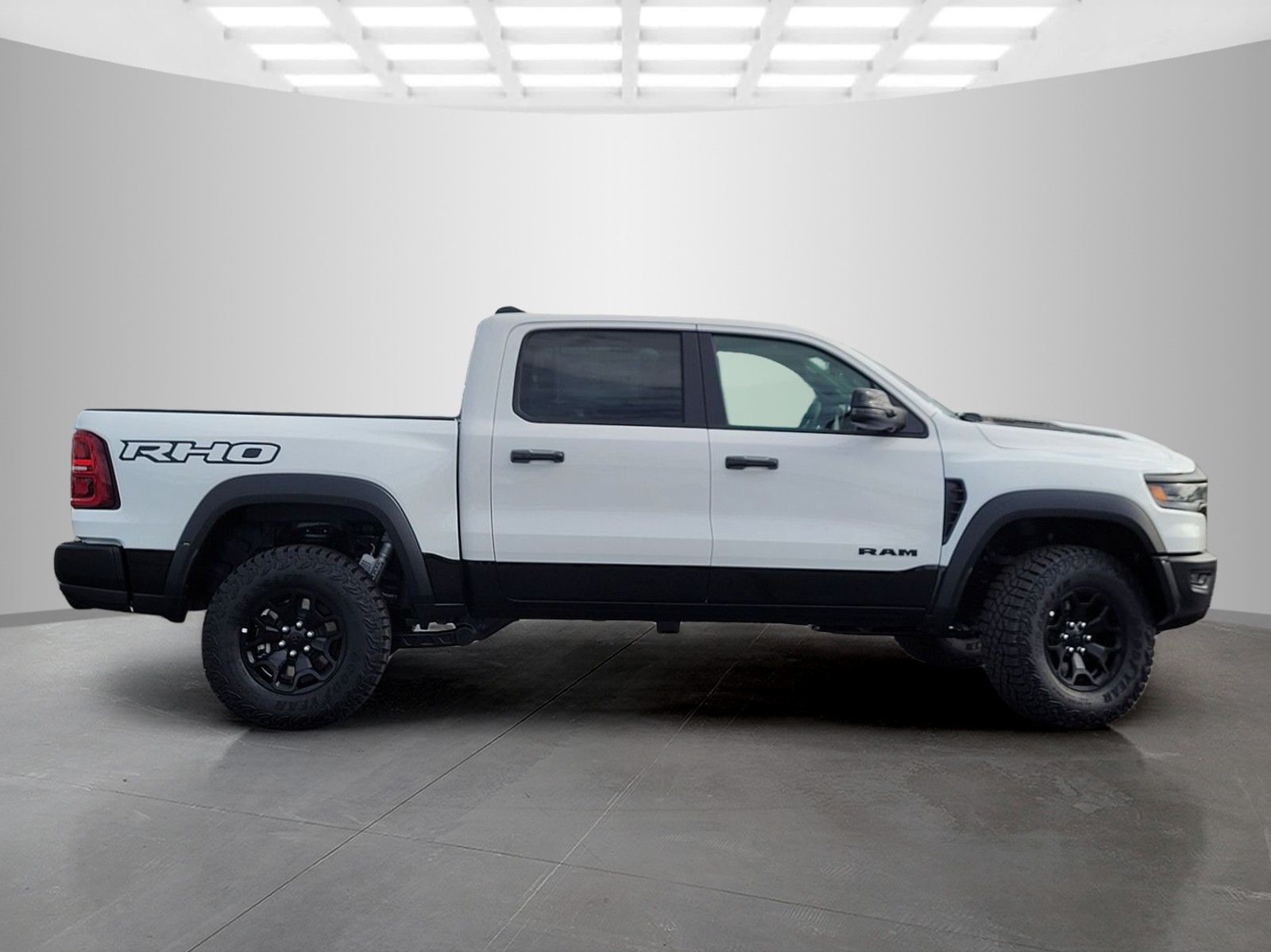New 2026 White Ram RHO image 3
