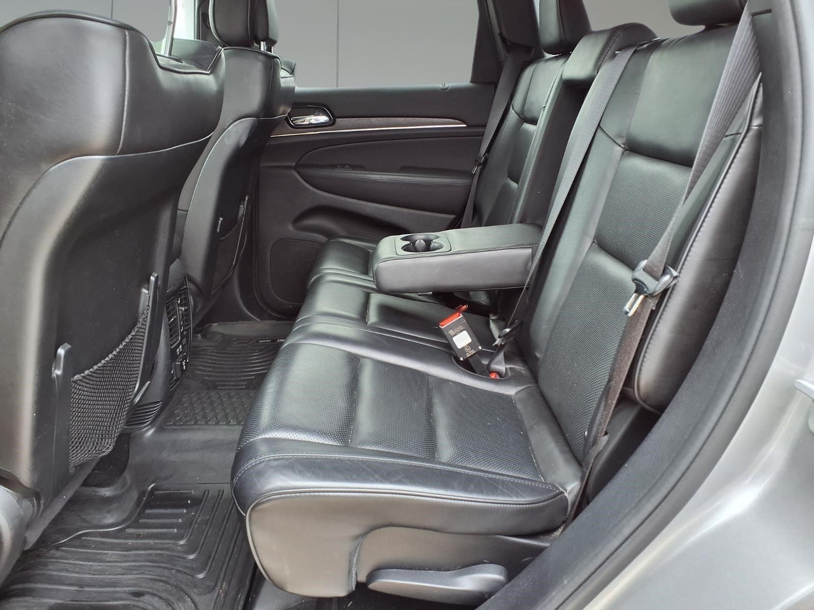 2020 Jeep Grand Cherokee High Altitude Silver at Community Toyota