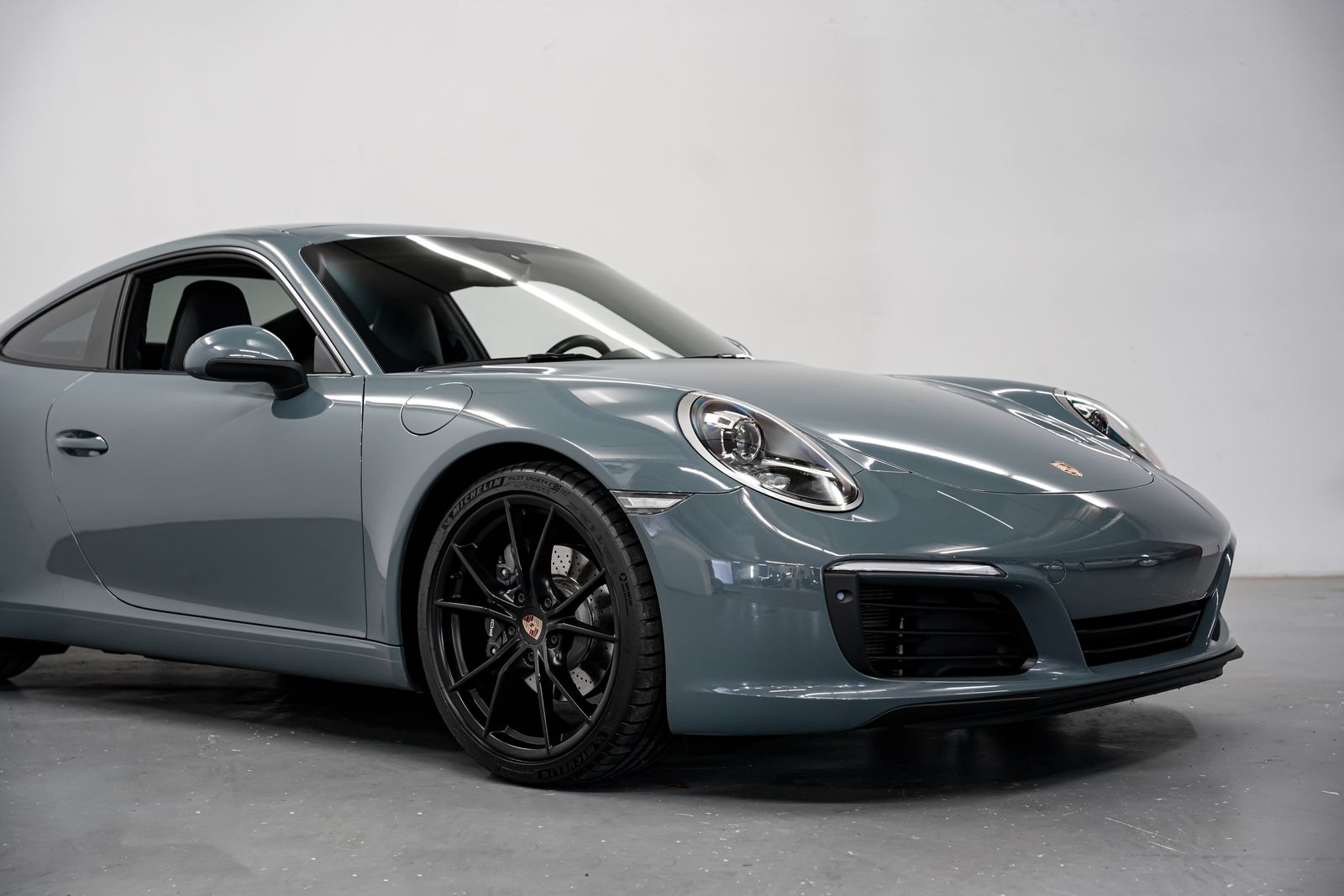 2018 Porsche 911 Carrera — photo 36