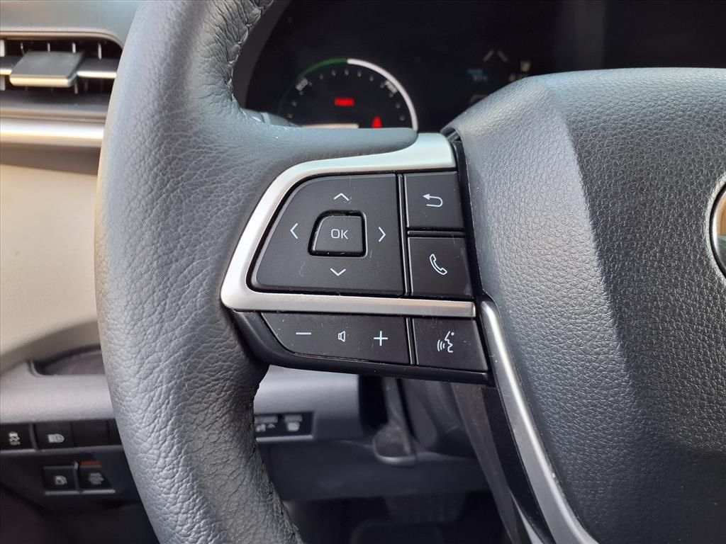 2023 Toyota Sienna XLE Red at Gullo Toyota