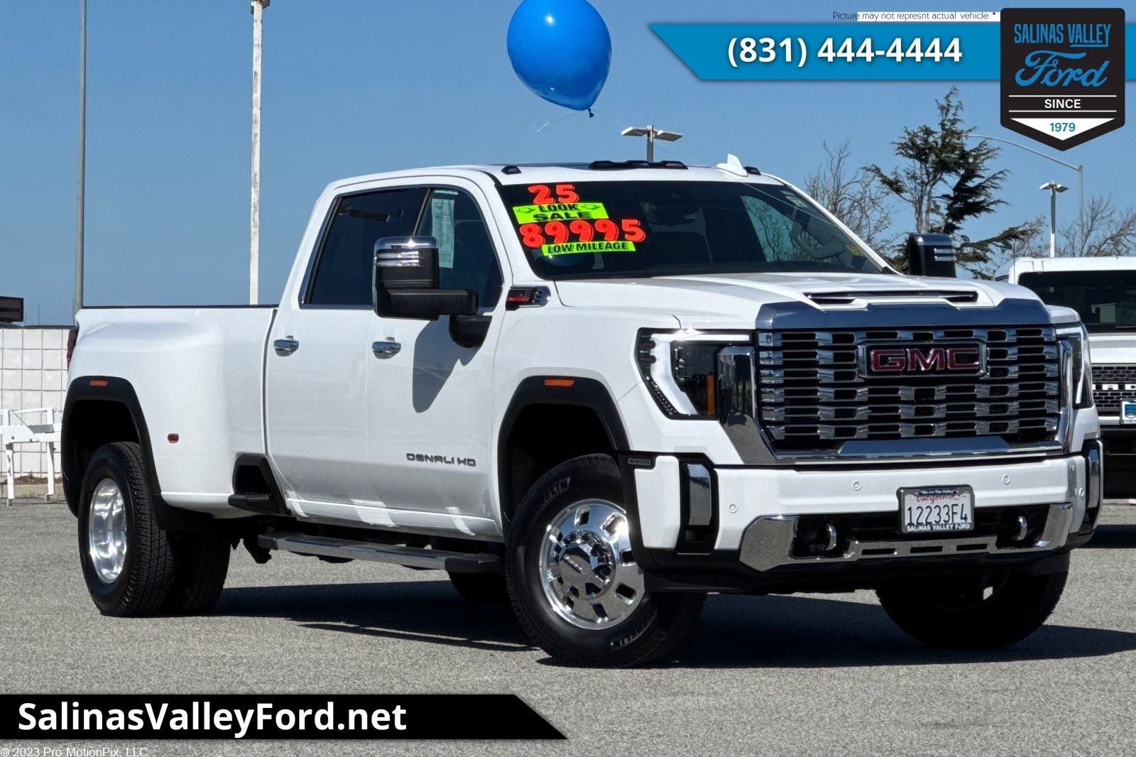 2025 GMC Sierra 3500HD Denali Crew Cab LB DRW 4WD