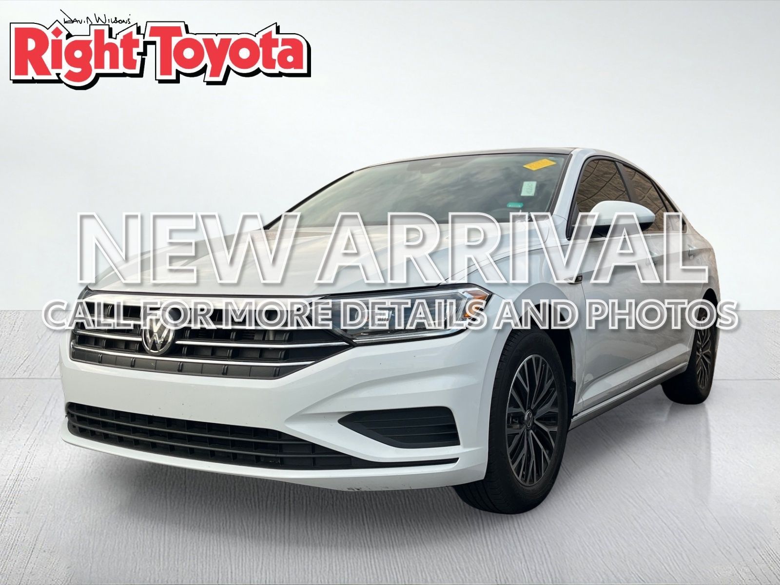 Pure White 2019 Volkswagen Jetta Sedan Front-Wheel Drive 8-Speed Automatic