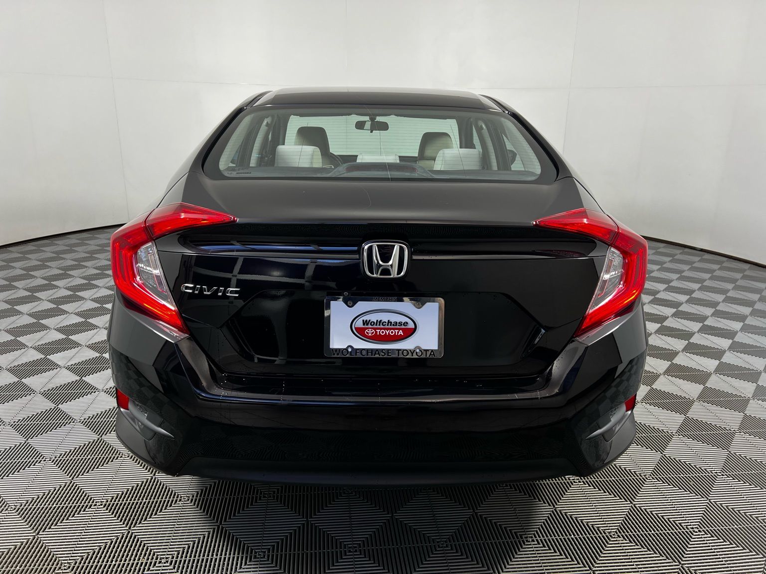 Thumbnail: 2017 Honda Civic - 6