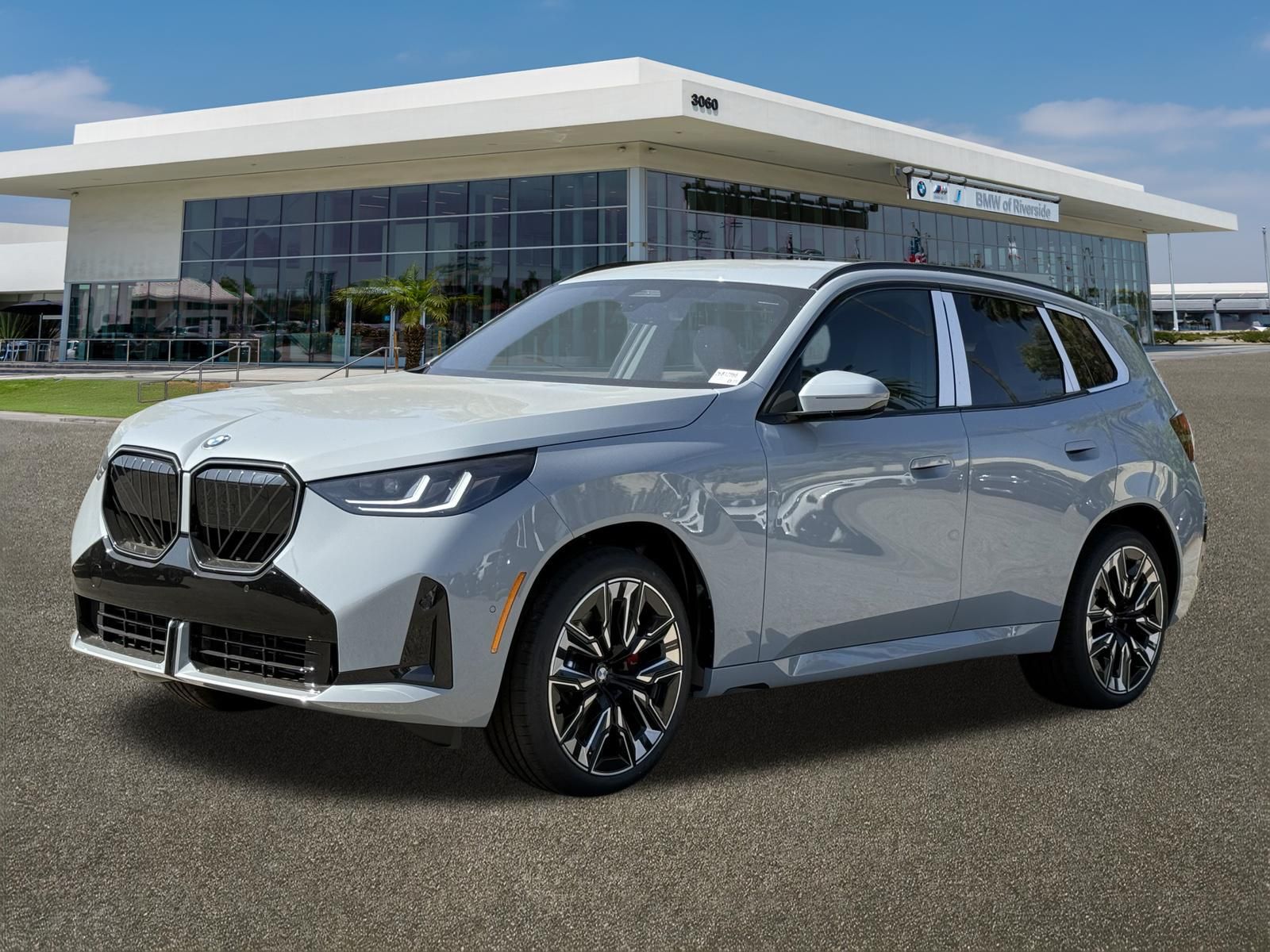 New 2026 Gray BMW 30 xDrive image 4