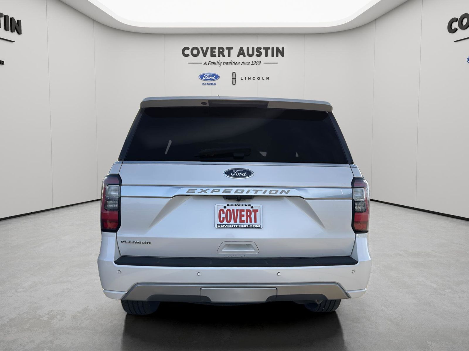 Used Car 2019 Ford Expedition  Platinum For Sale Under $30,000 In Austin, Texas