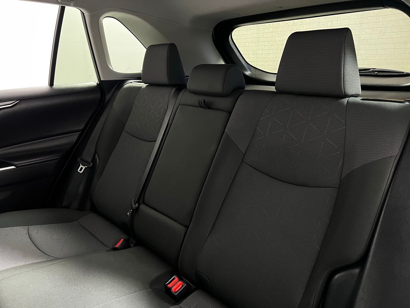 Thumbnail: 2025 Toyota RAV4 - 22