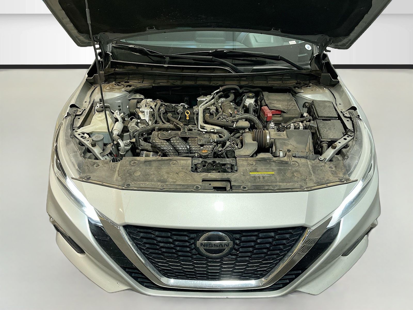 Used 2021 Silver Nissan 2.5 SV image 28