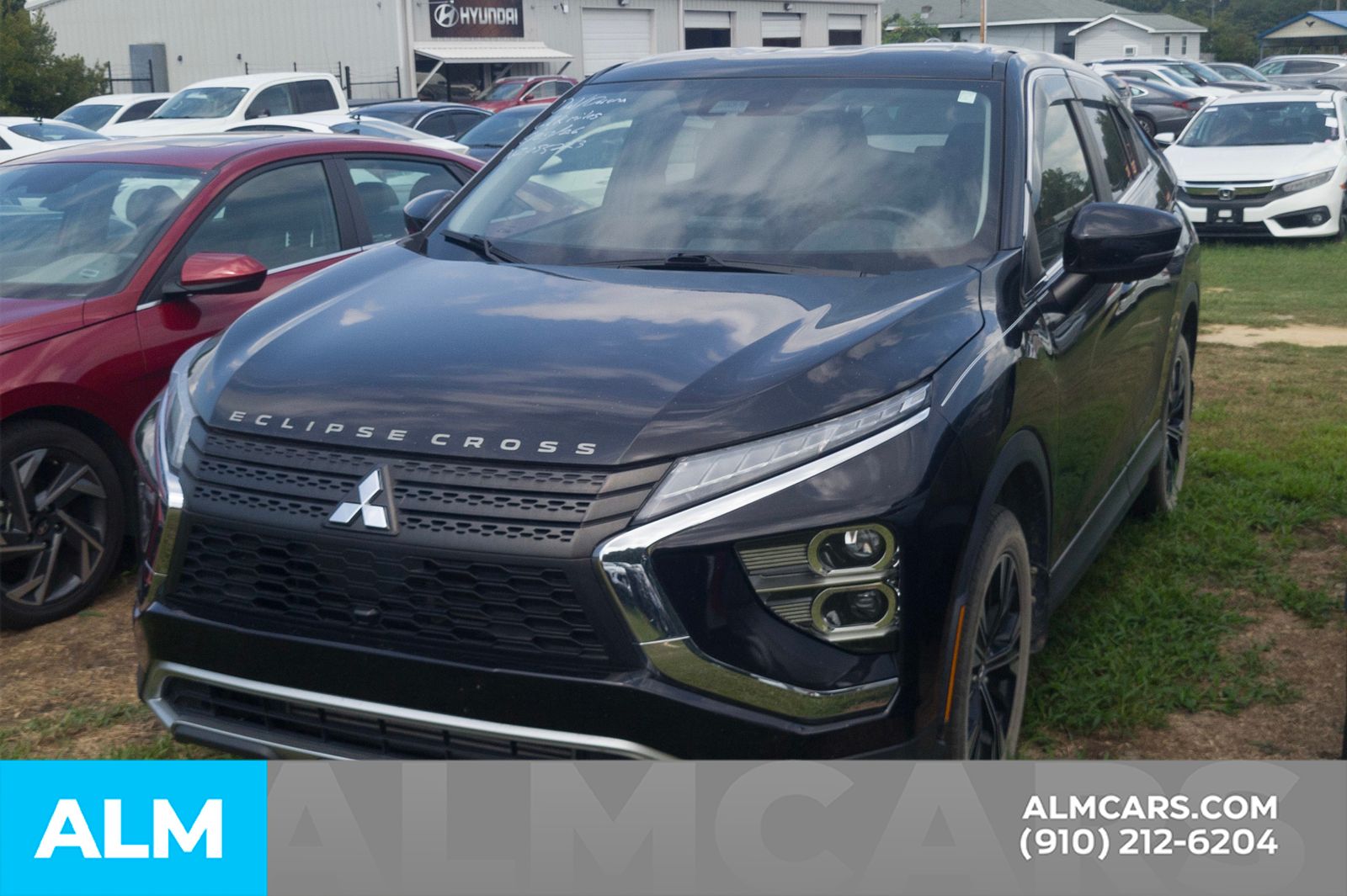 Used 2022  Mitsubishi SE image 22