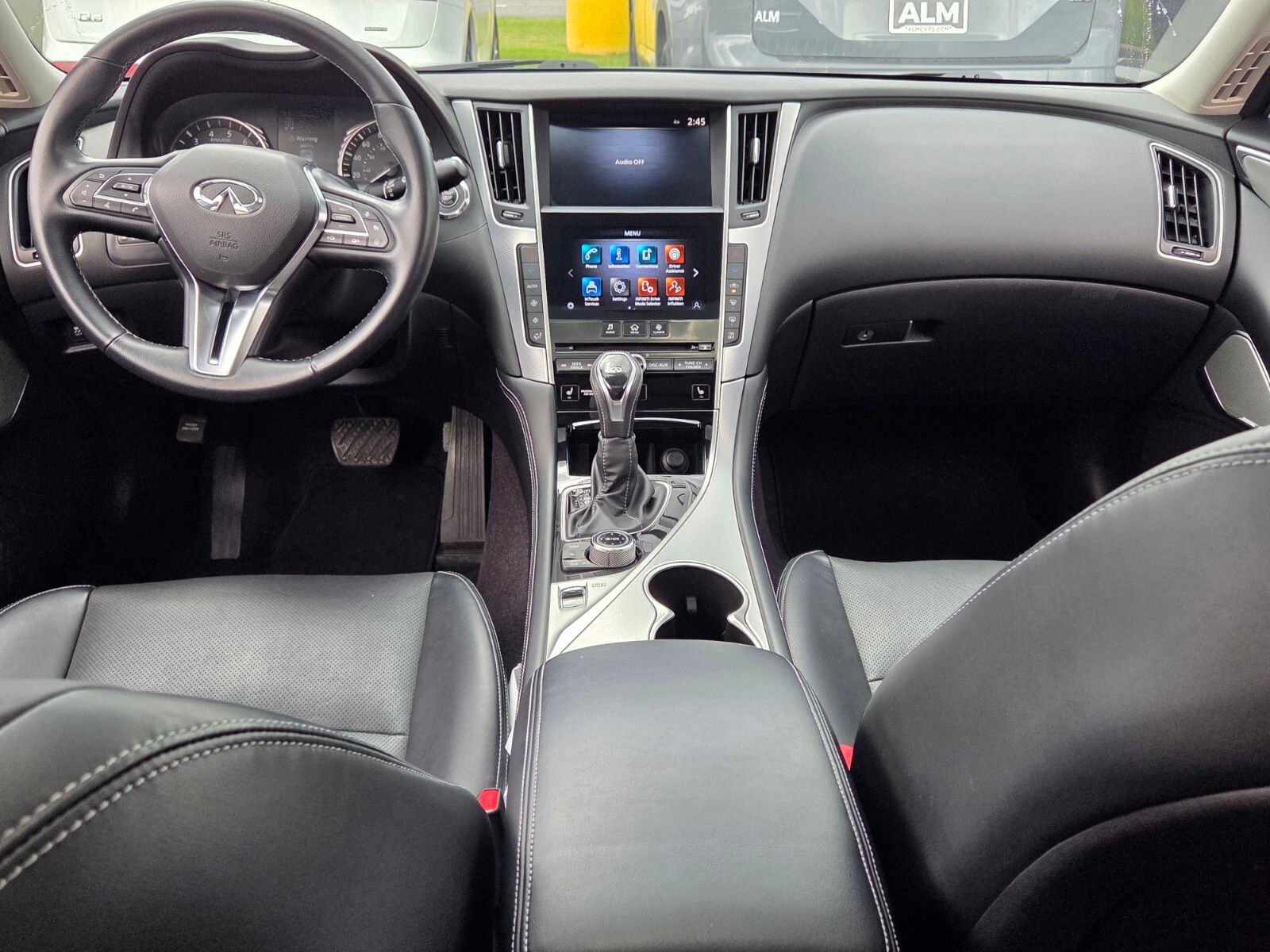 Used 2024 Black INFINITI LUXE image 8