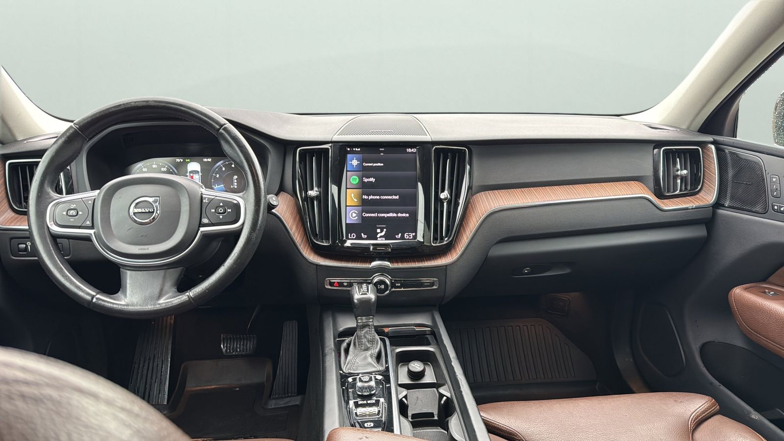 Used Car 2019 Volvo Xc60  T5 Momentum For Sale Under $20,000 In Austin, Texas