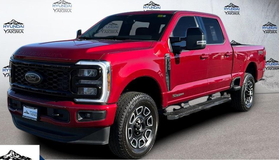 Ruby Red Metallic Tinted Clearcoat 2025 Ford F-350 Super Duty Lariat Crew Cab 4WD Pickup Truck Four-Wheel Drive Automatic