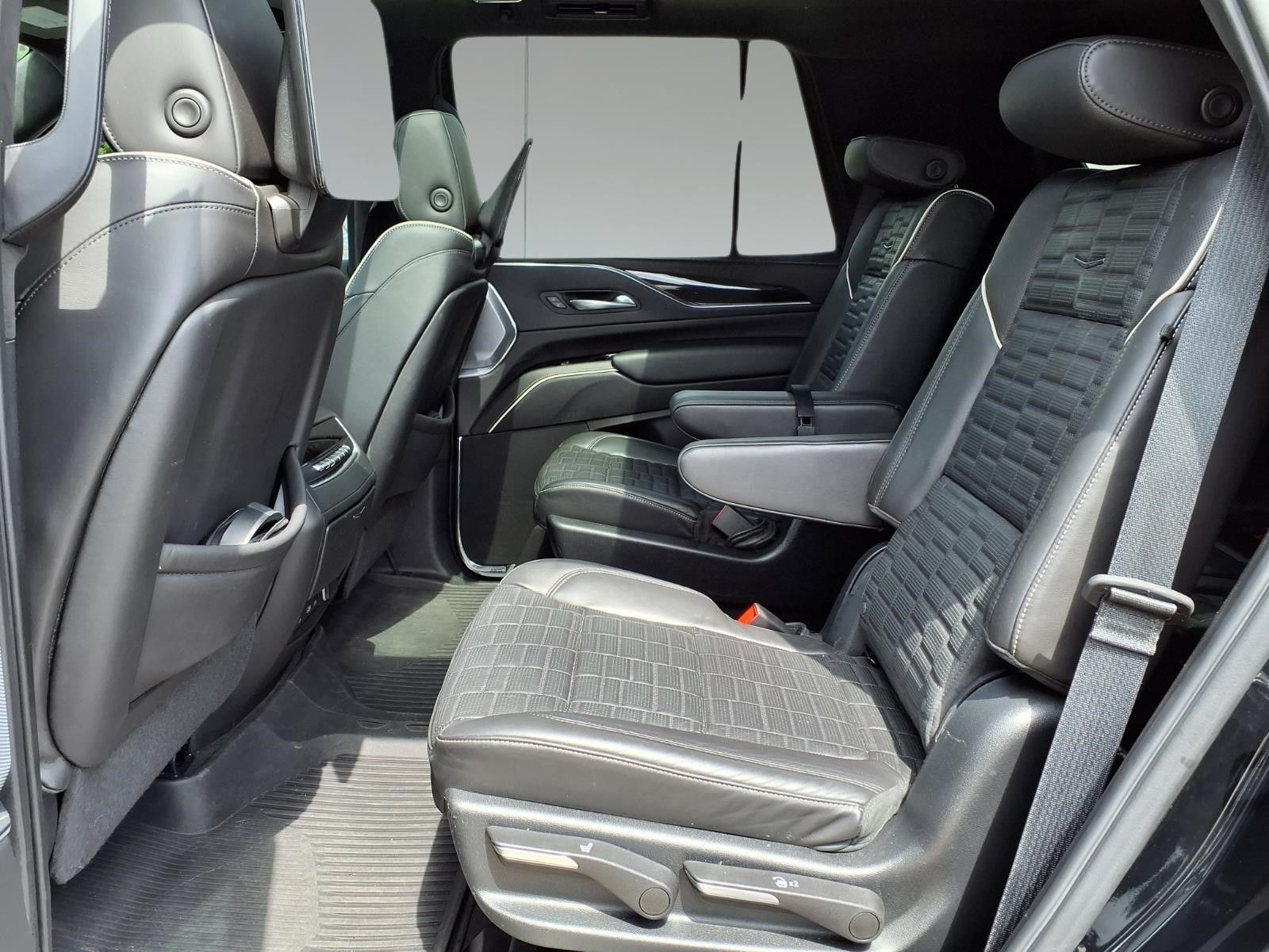 2023 Cadillac Escalade V-Series Black at Central Houston Nissan