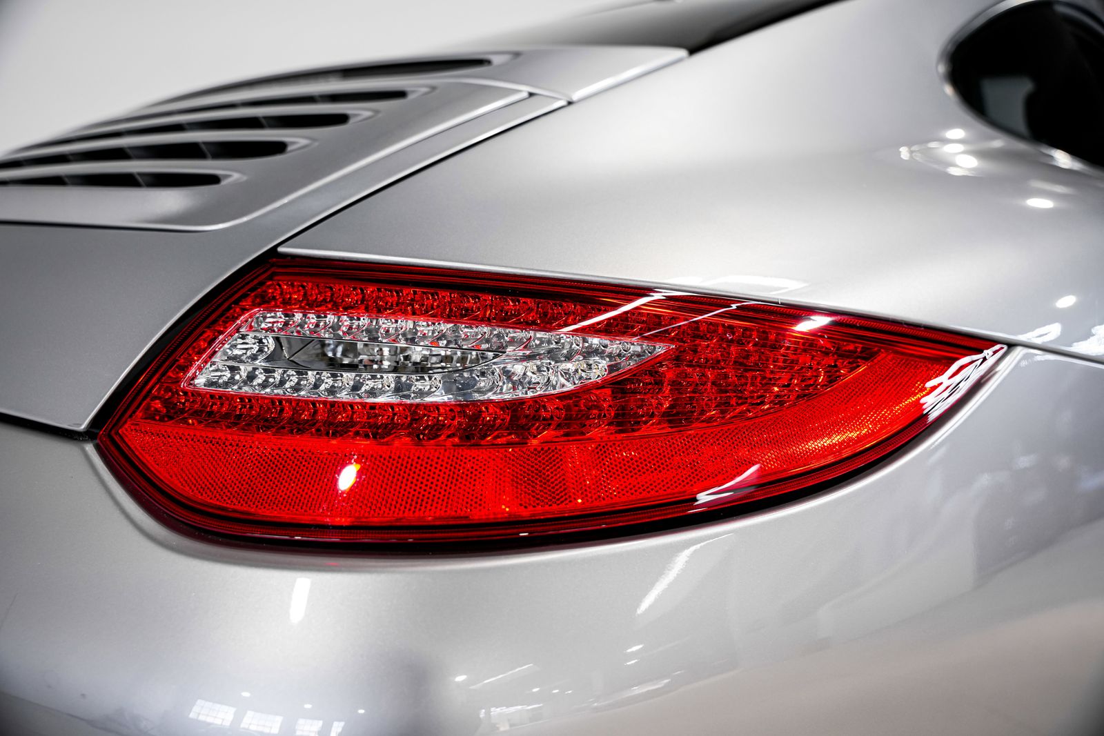 2009 Porsche 911 Carrera S — photo 29