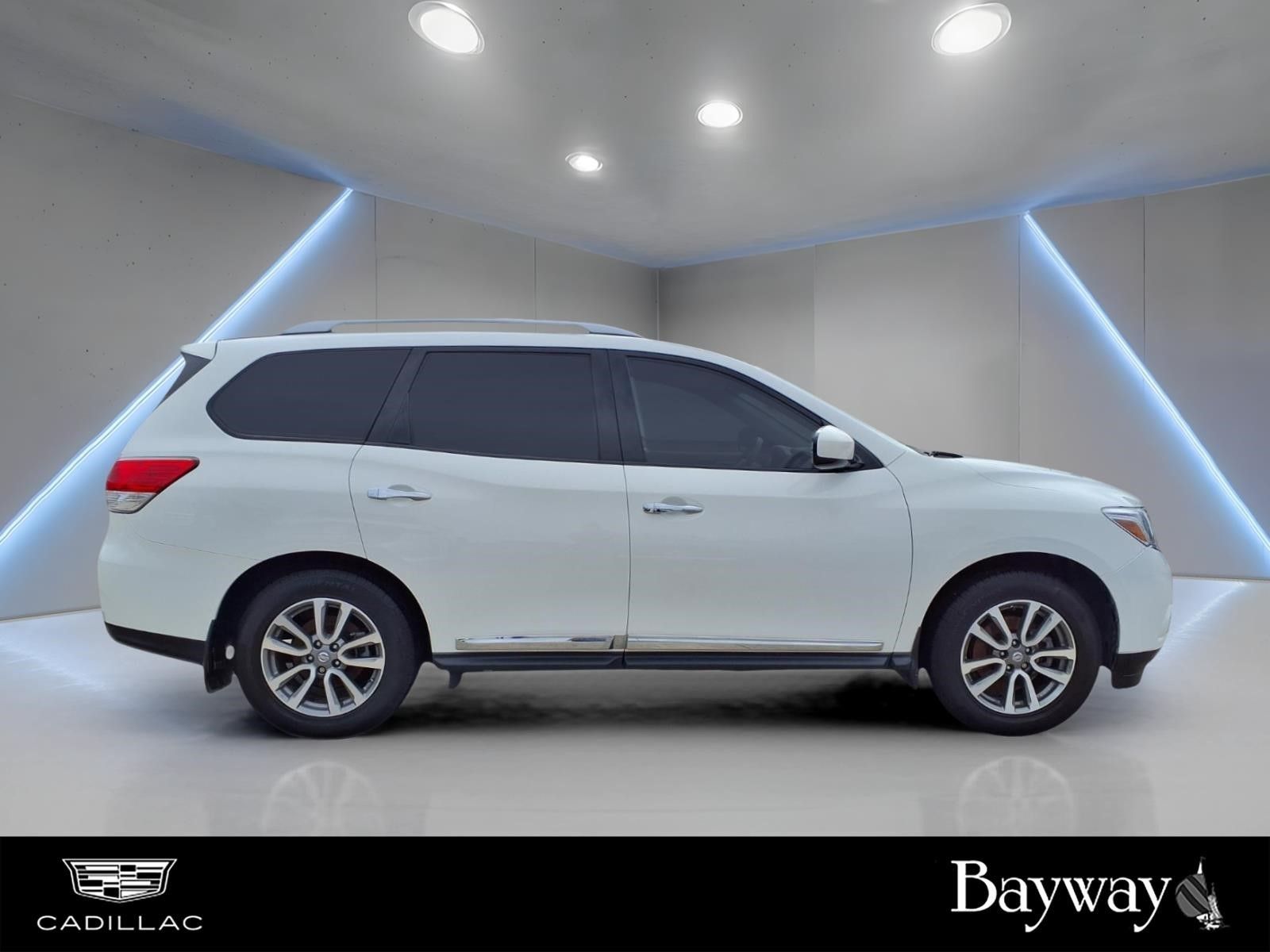 2014 Nissan Pathfinder SL White at Joe Myers Mazda Kia