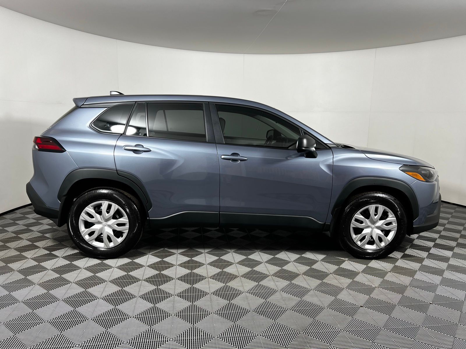 Thumbnail: 2026 Toyota Corolla Cross - 4