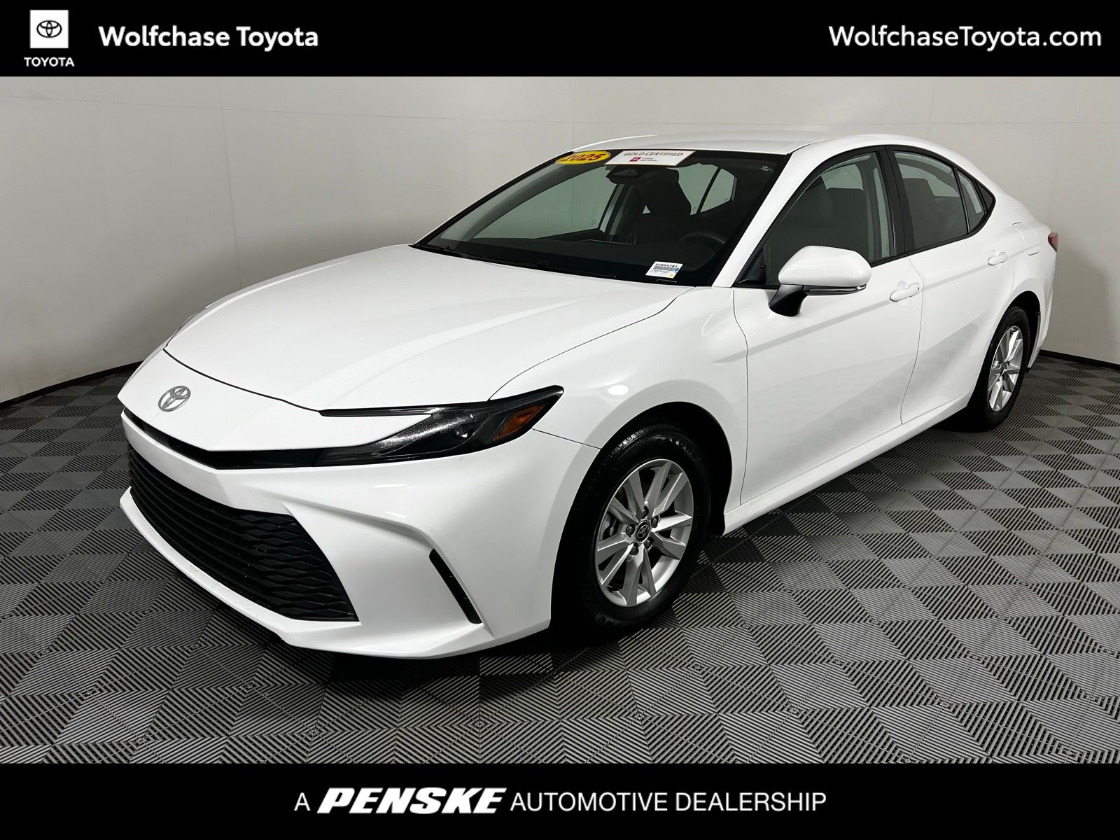 Thumbnail: 2025 Toyota Camry - 1