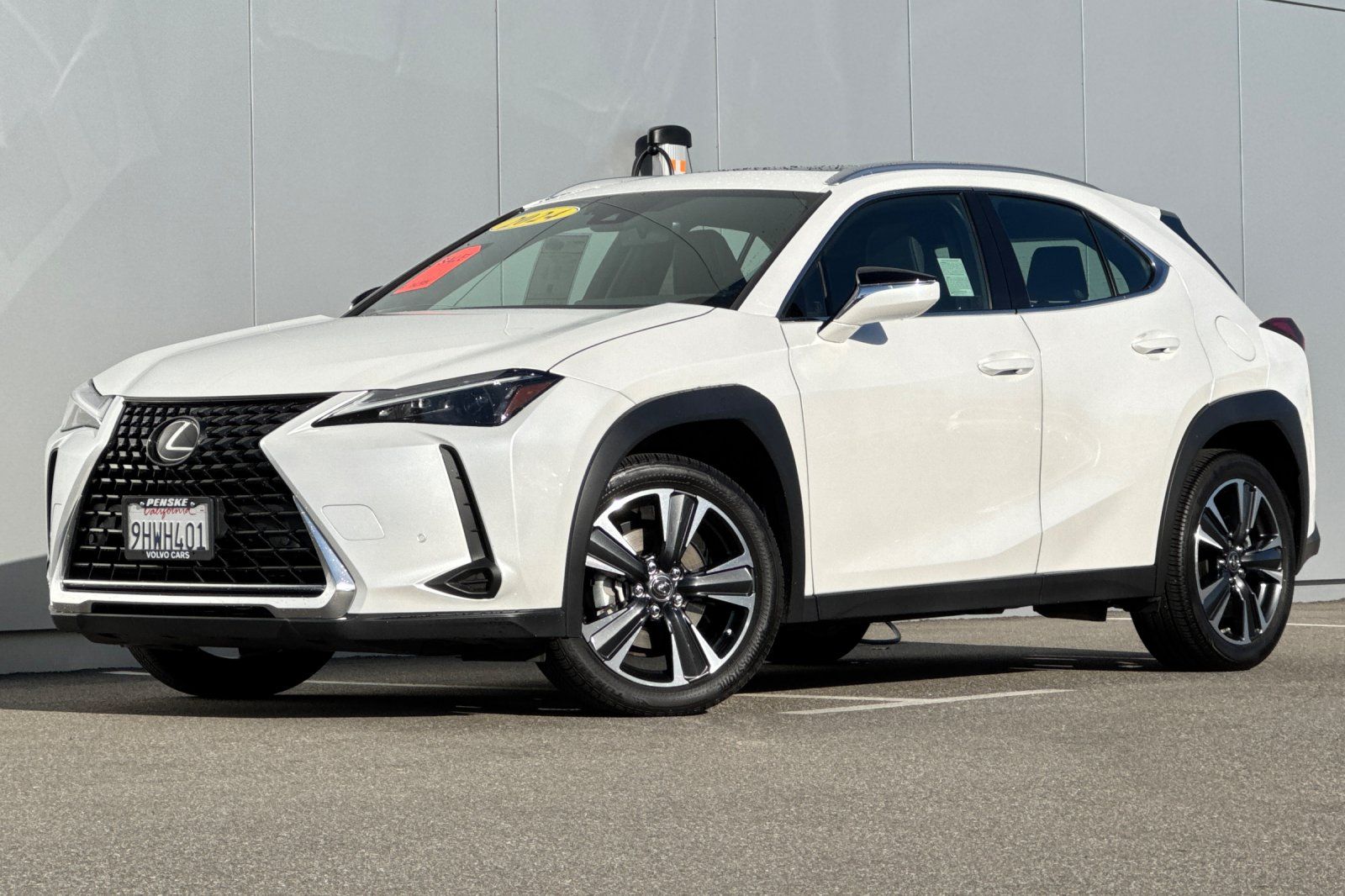 2024 Lexus UX Hybrid 250h FWD