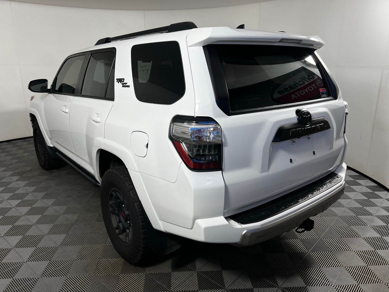 2024 Toyota 4Runner TRD Off Road 7