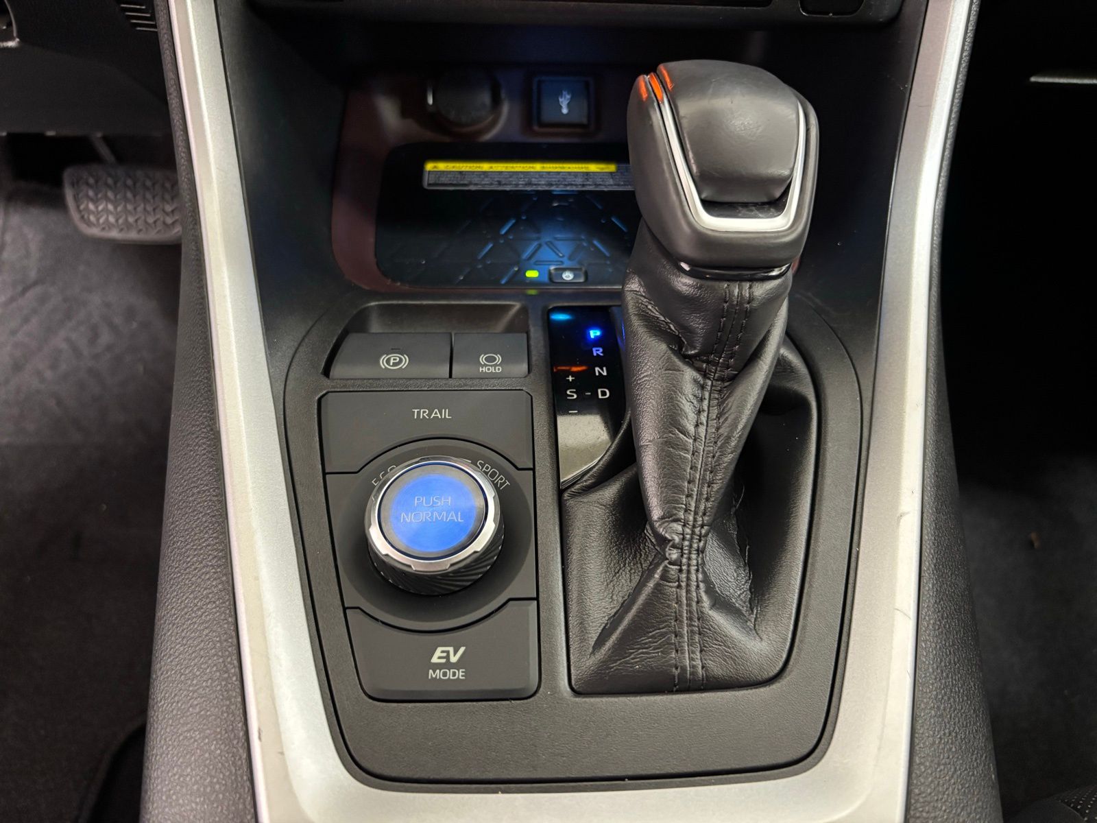 Used Car 2020 Toyota Rav4 Hybrid  Limited For Sale Under $25,000 In Austin, Texas