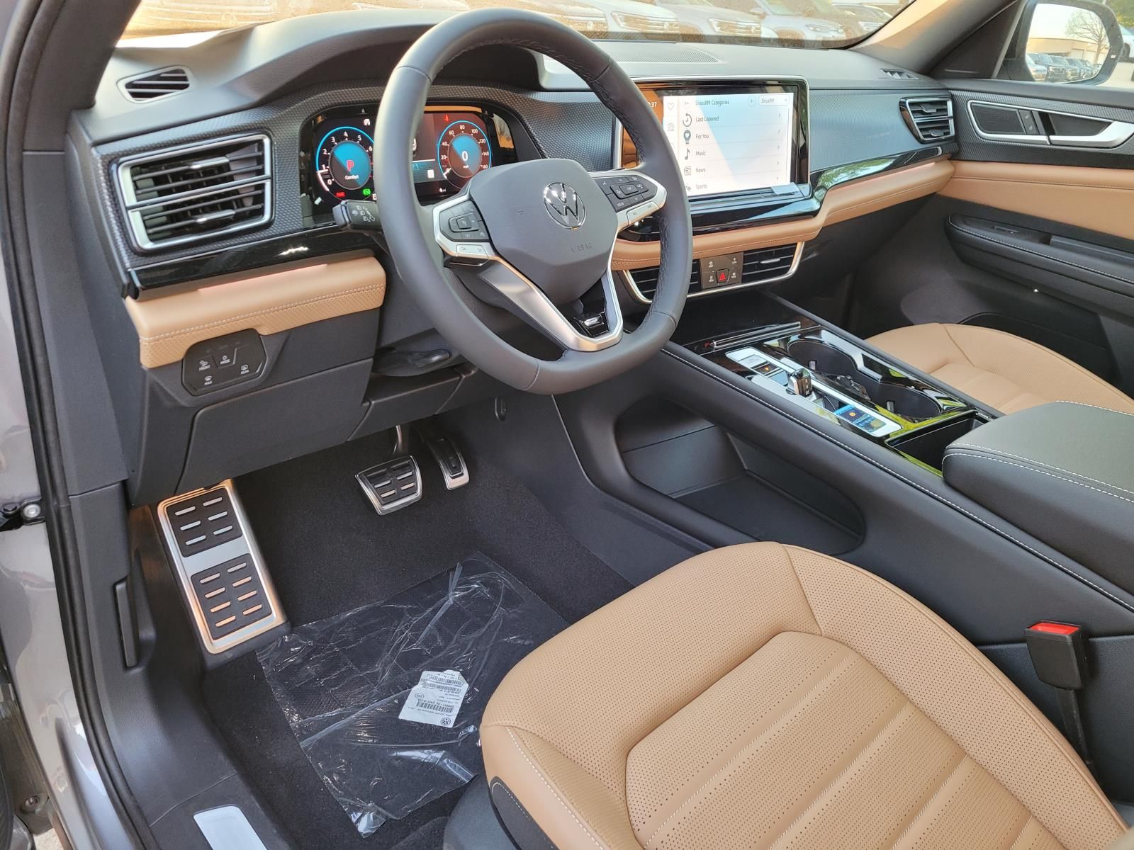 new 2026 Volkswagen Atlas Cross Sport car, priced at $46,077