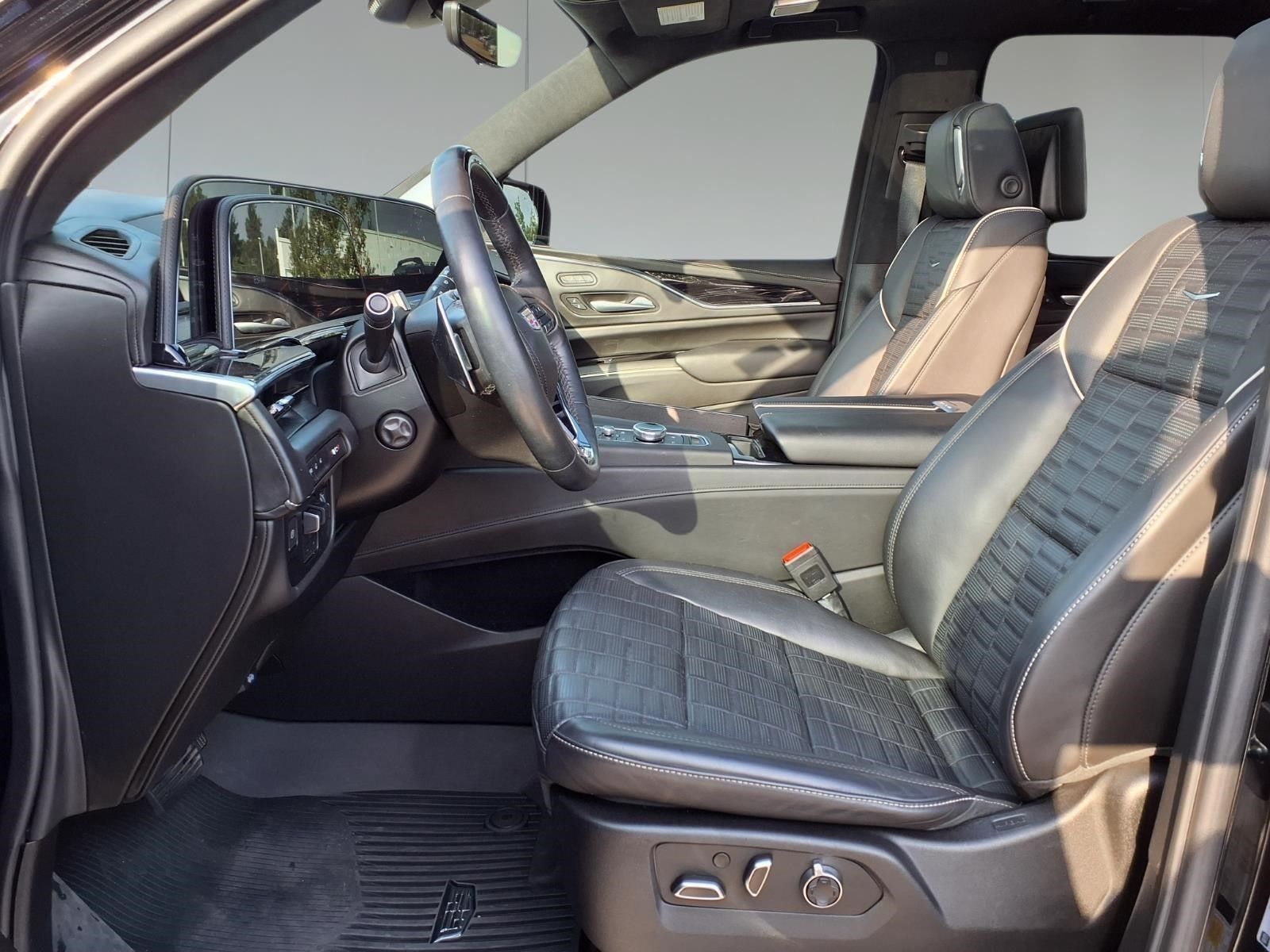 2023 Cadillac Escalade ESV V-Series Black at Bayway Cadillac Southwest