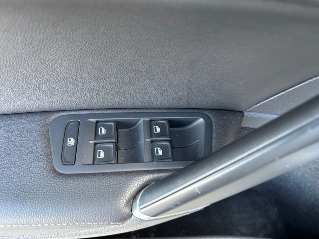 Used Car 2015 Volkswagen Golf  For Sale Under $12,000 In Austin, Texas