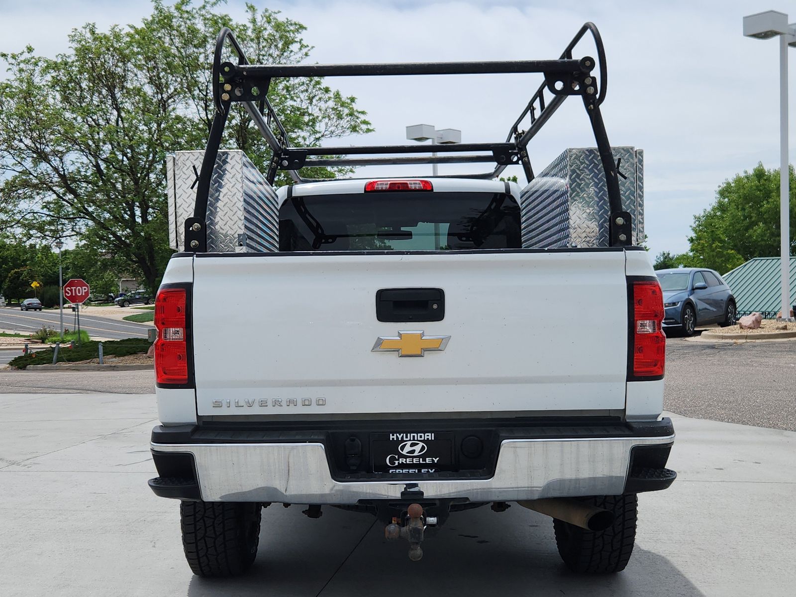 View vehicle photo 4