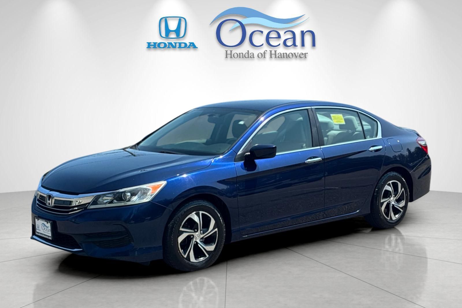 Used 2017 Obsidian Blue Pearl Honda LX image 7