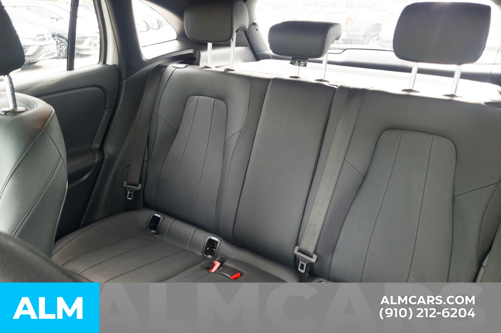 Used 2025 Polar White Mercedes-Benz GLA 250 image 17