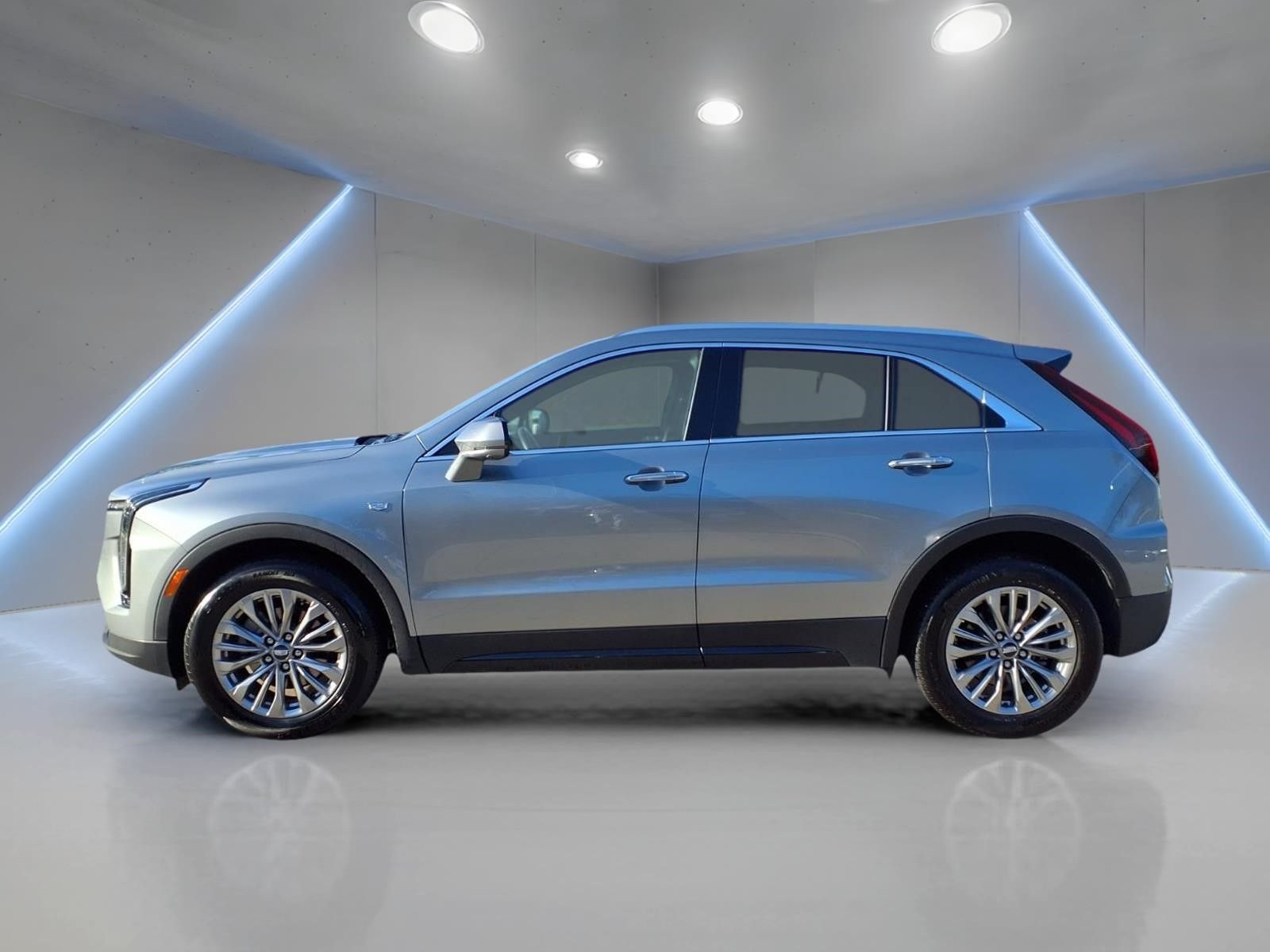 2025 Cadillac XT4 Premium Luxury Silver at AutoSavvy Houston Southwest