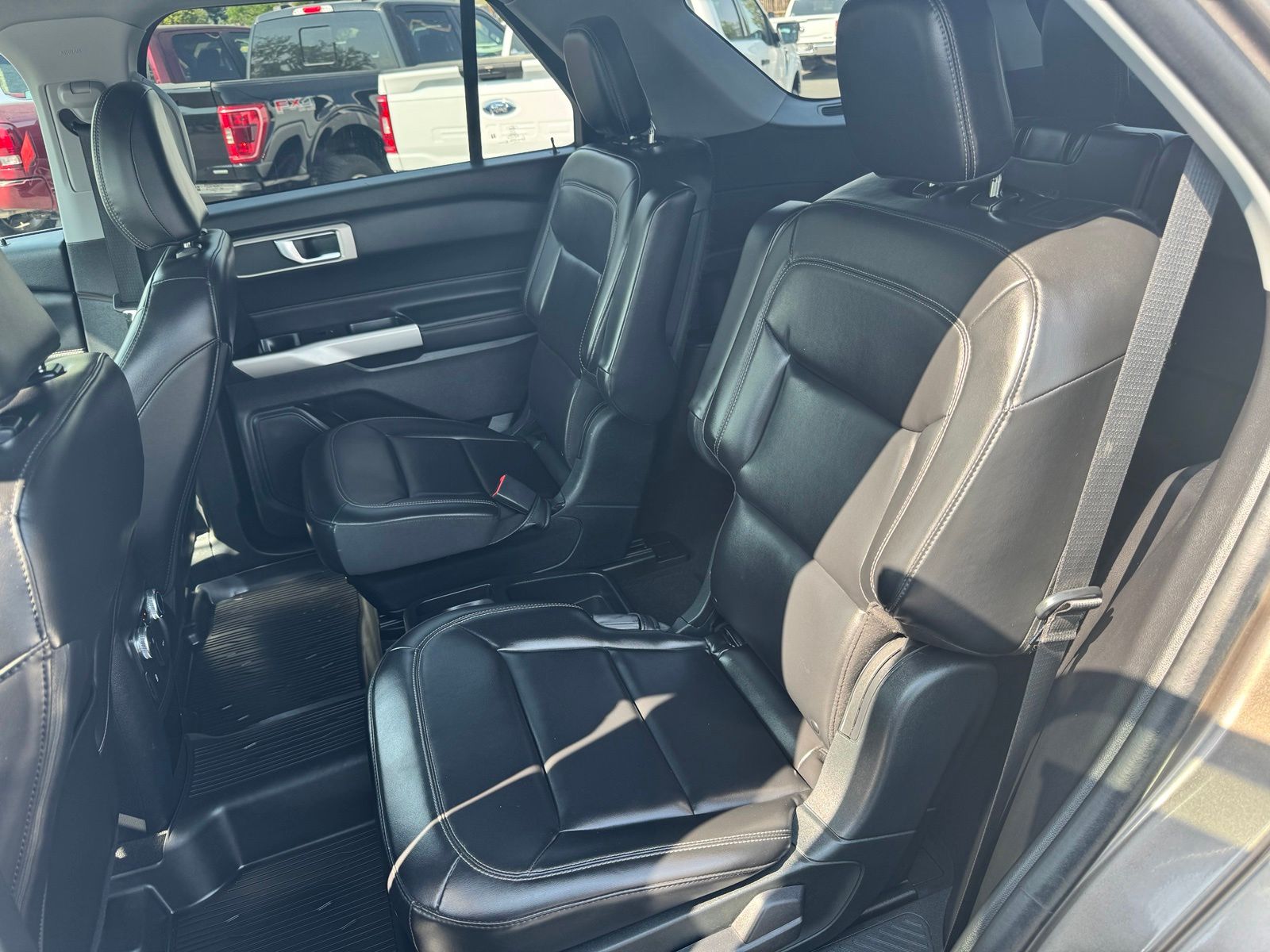 Used 2021 Ford Explorer SUV
