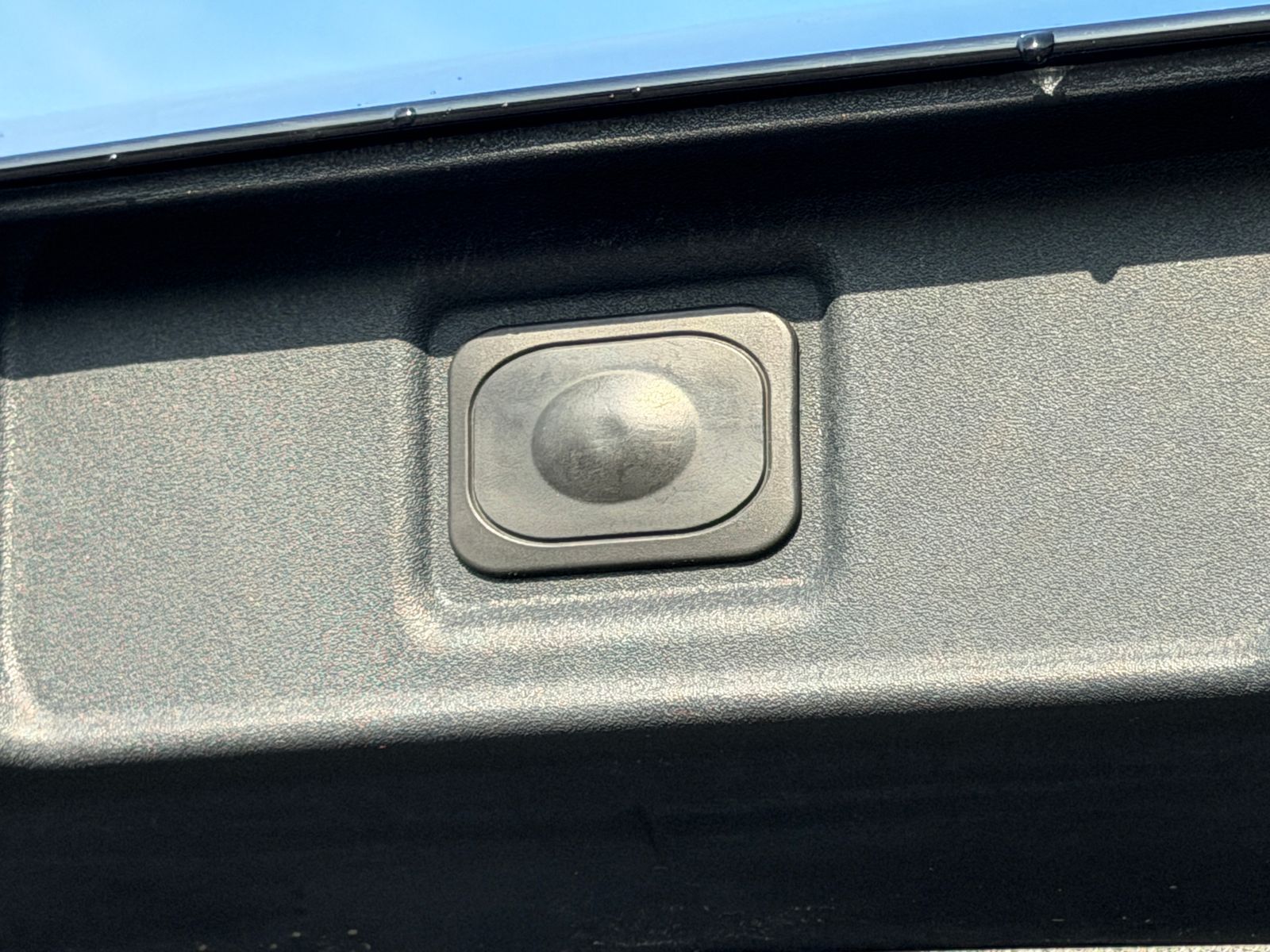 Certified Used 2025 Shadow Black Ford Select image 39