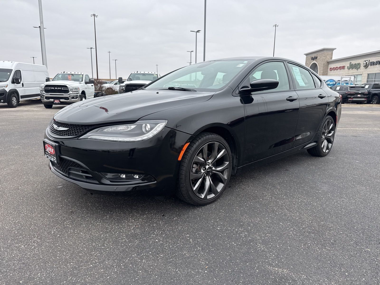 2015 Chrysler 200 S Sedan AWD