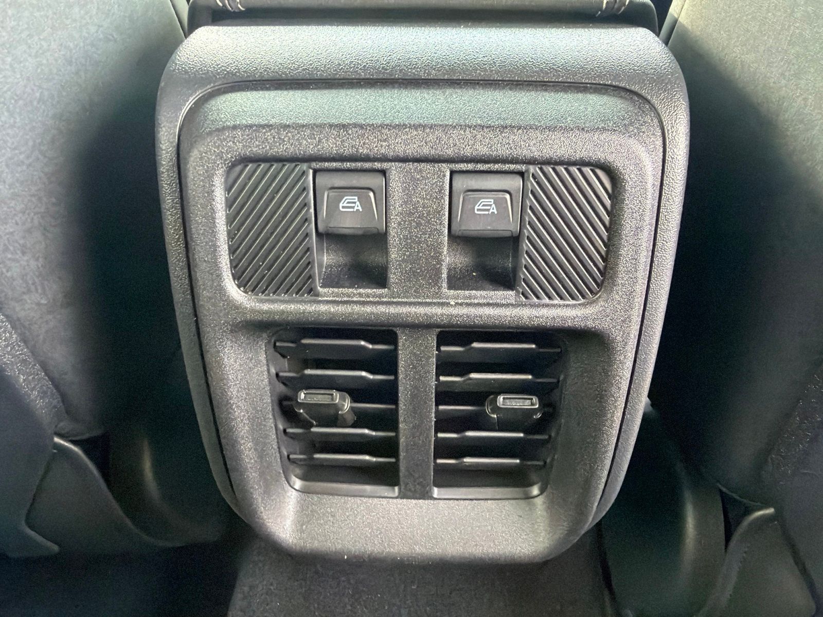 New 2026 Carbonized Gray Metallic Ford Big Bend image 14