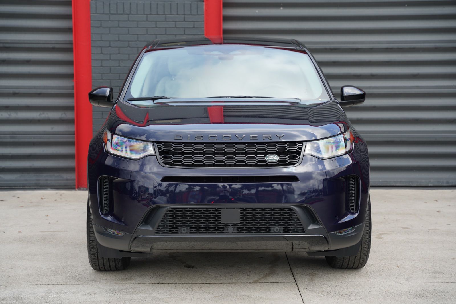 View vehicle photo 2