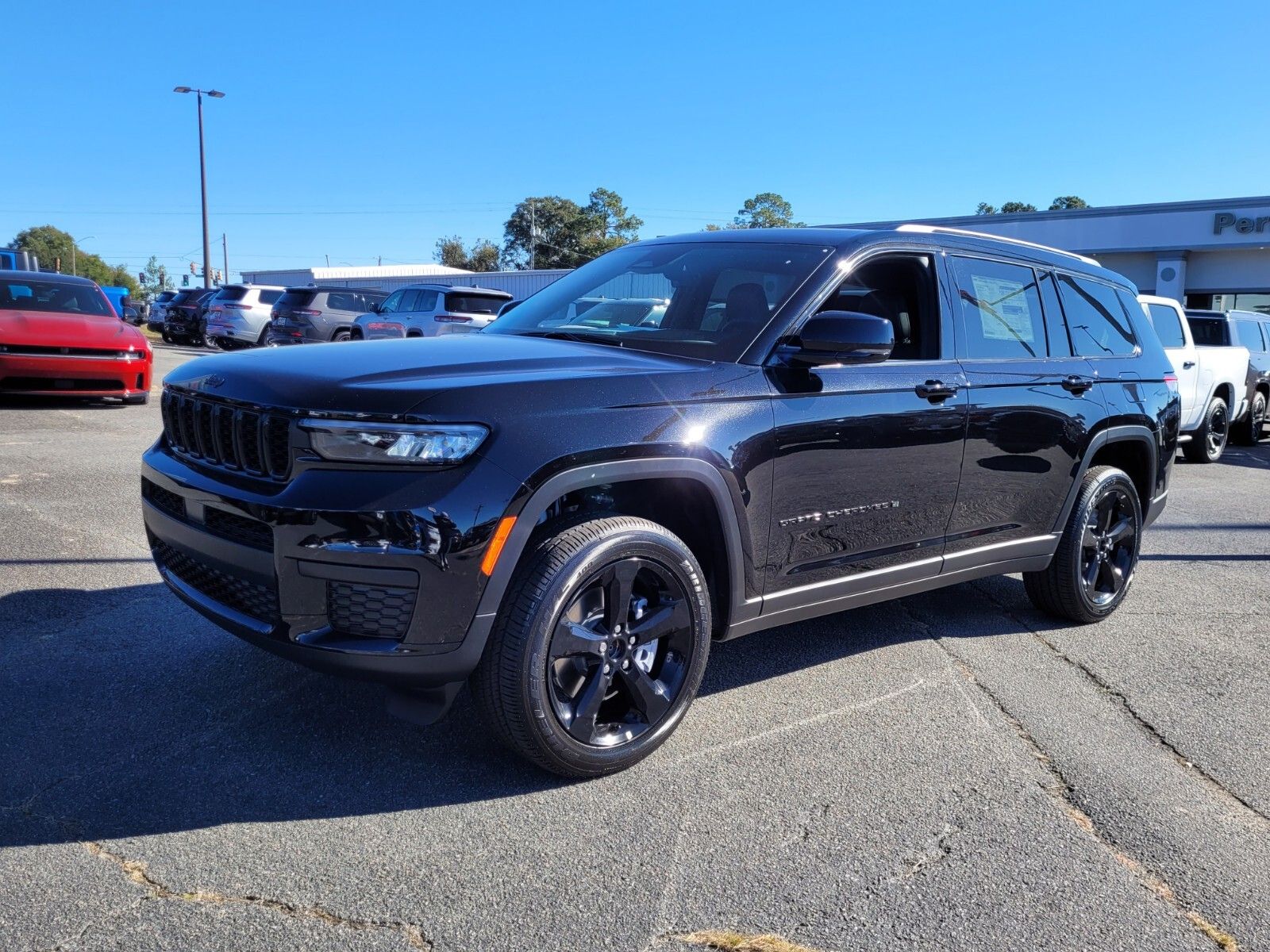 2025 Jeep Grand Cherokee L Altitude's photo