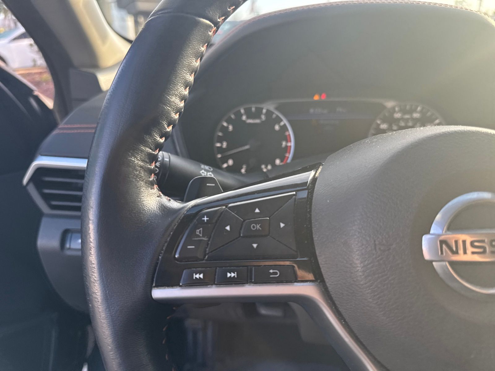 Used 2021 Nissan Altima 2.5 SR 4D Sedan