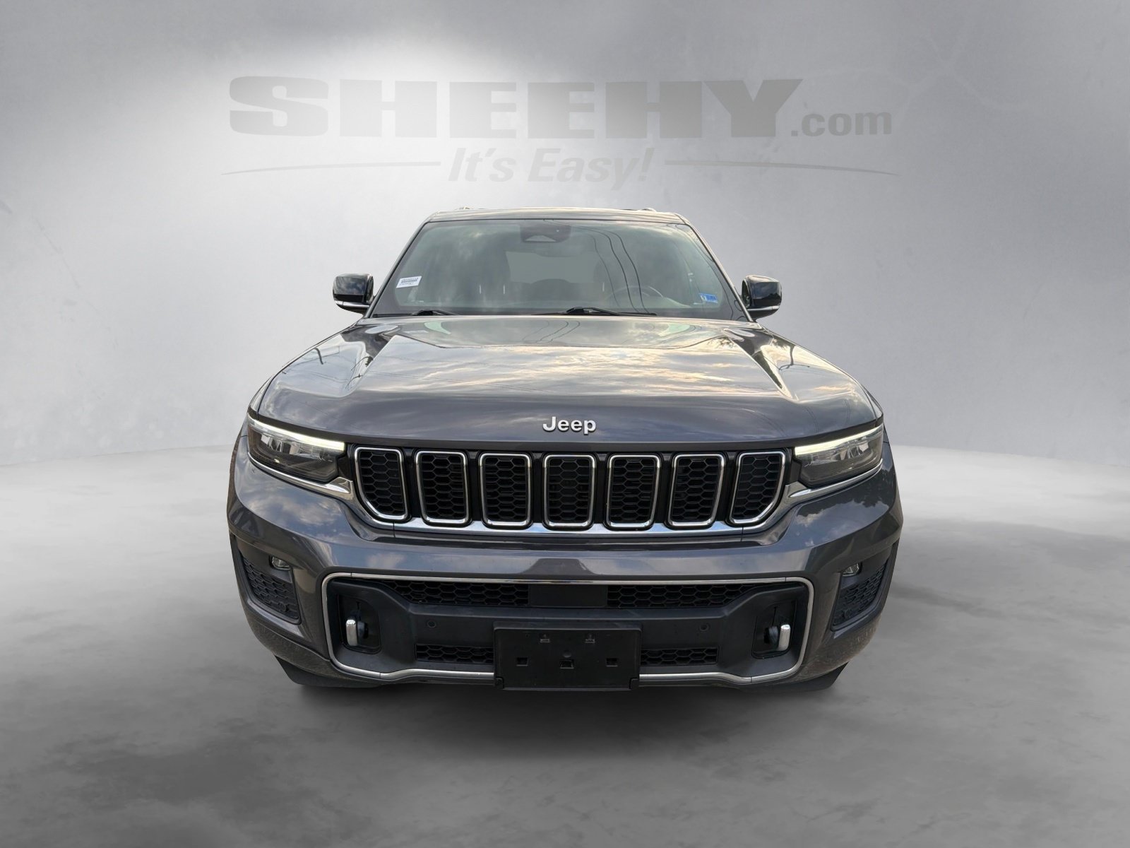 Used 2022 Metallic Jeep Overland image 17