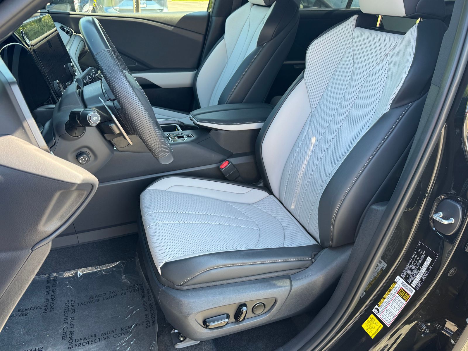 Used 2025 Black Lexus 500h F SPORT Premium image 8