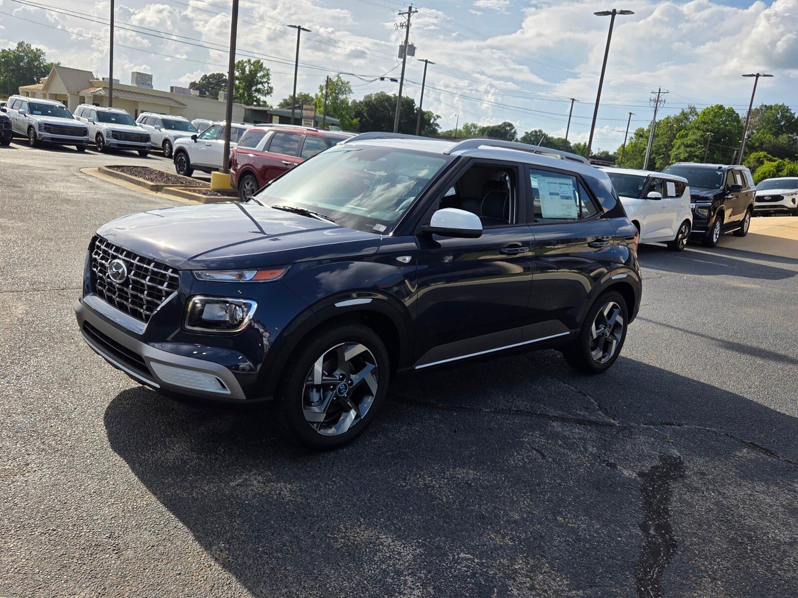 New 2026 White Hyundai SEL image 3