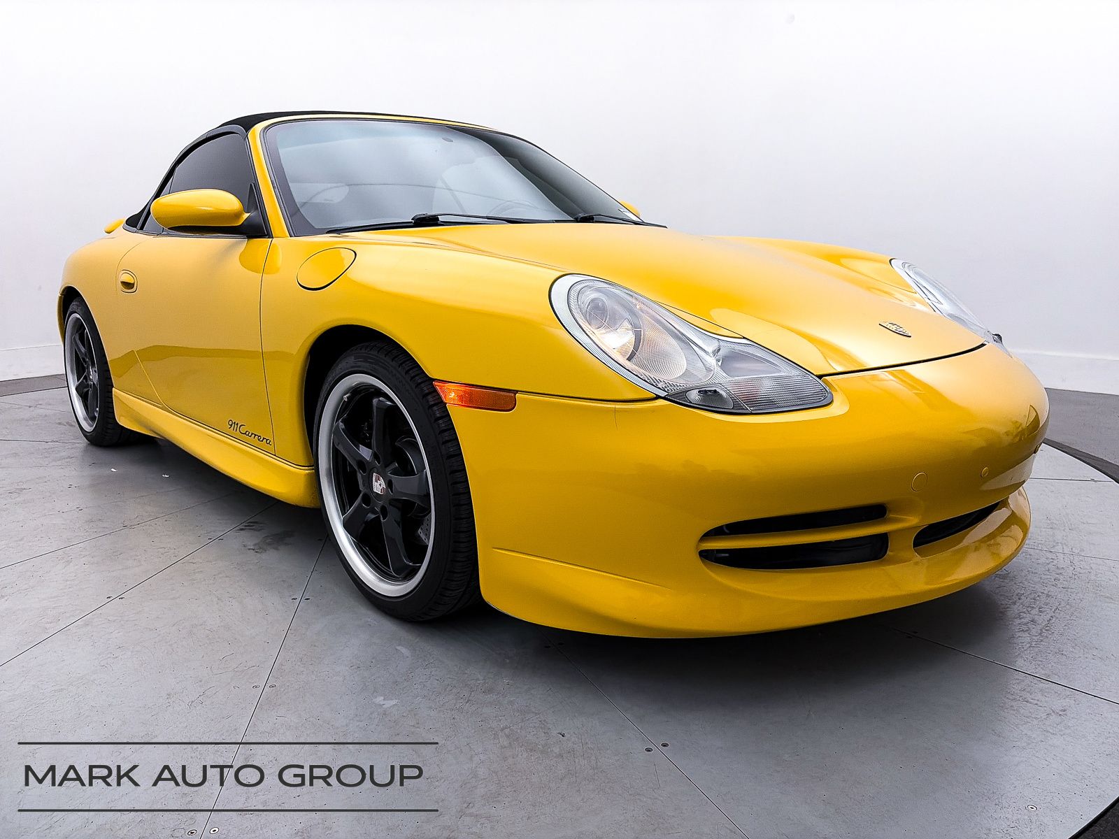 2001 Porsche 911 Carrera Cabriolet RWD