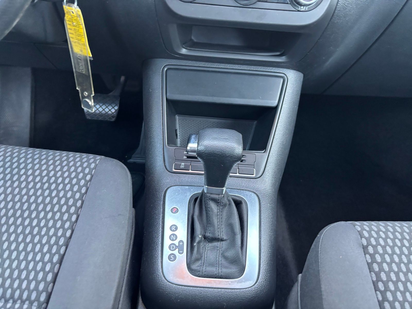 Used Car 2010 Volkswagen Tiguan  For Sale Under $10,000 In Austin, Texas