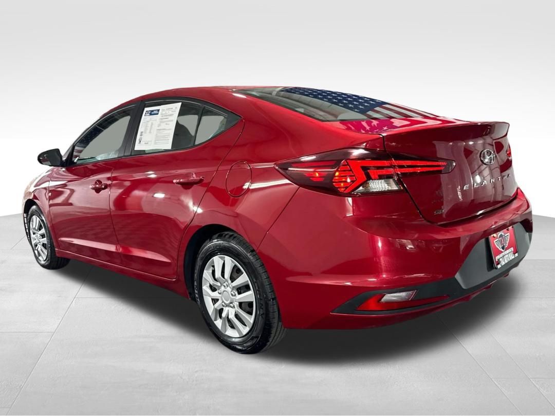 View vehicle photo 7